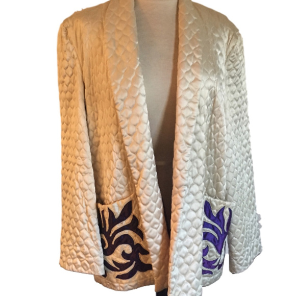 Sandora Jackets & Blazers - Quilted ivory and purple blazer. Size: 16